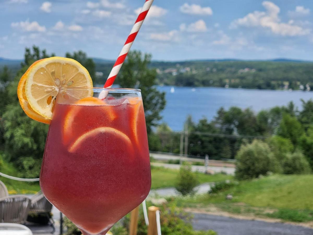 Au Sommet Du Lac Magog Kültér fotó